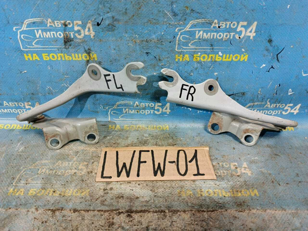 Петля капота левая MAZDA MPV 2003