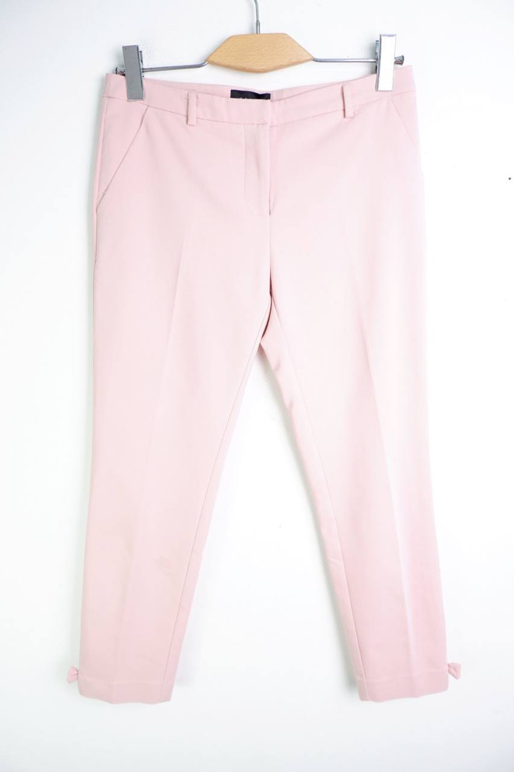 Брюки Mohito красивого цвета, маркировка 36, визуально на 42 размер