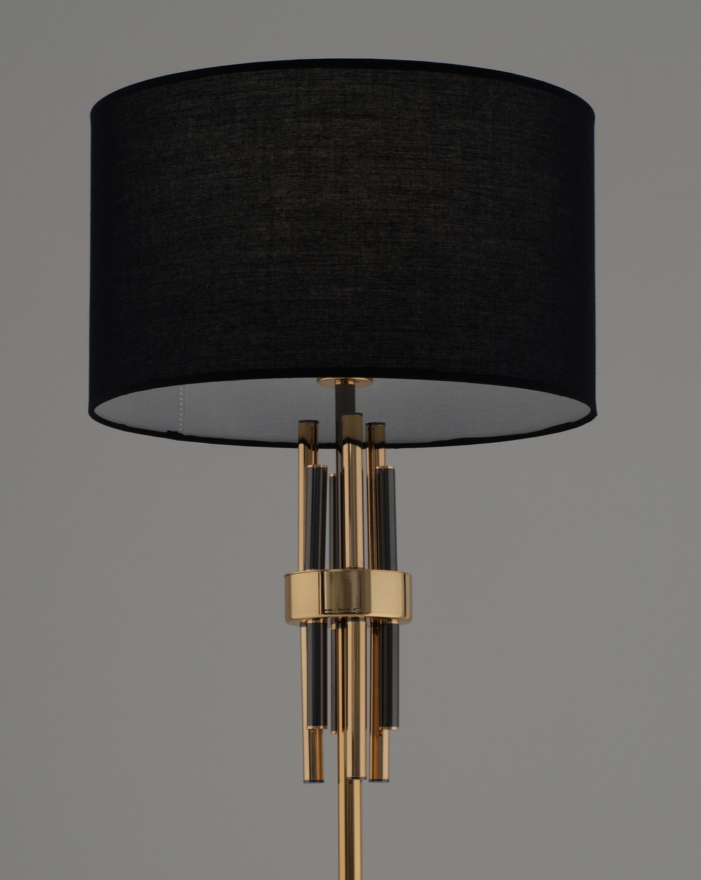 Торшер Moderli V11128-1F Trio