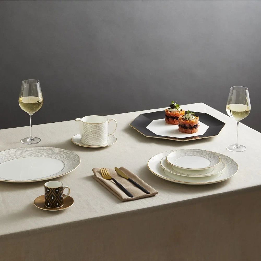 Wedgwood Кофейный и столовый сервиз Gio Gold на 1 персону