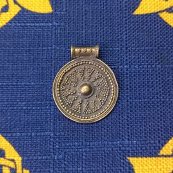 Подвеска. Клад из Гнёздово 10 в. (Щит)