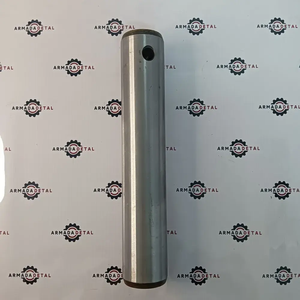 Палец штока гидроцилиндра подъема задней стрелы | 811/50520 | Россия