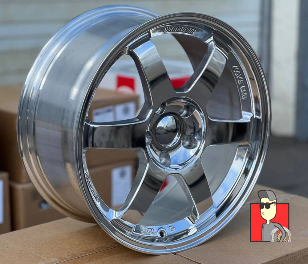 Комплект дисков Rays Volk Racing TE37 18x8.5 et42 5x114.3
