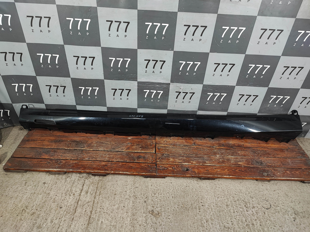 Накладка порога левого BMW X7 (G07) 18-нв Б/У Оригинал 51778069983