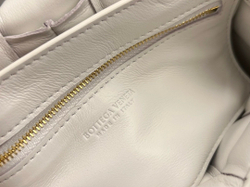 Bottega Veneta Small Padded Cassette 19 cm