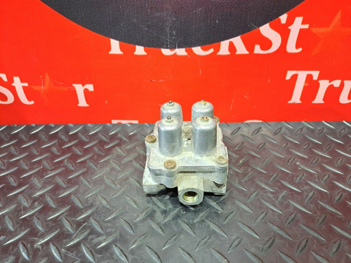 Кран 4-х контурный