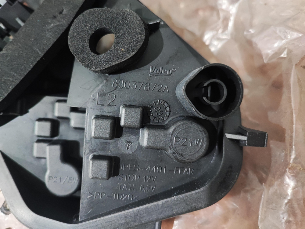 Плата заднего левого фонаря Opel Corsa D 06-11 Новая Оригинал 89037872a