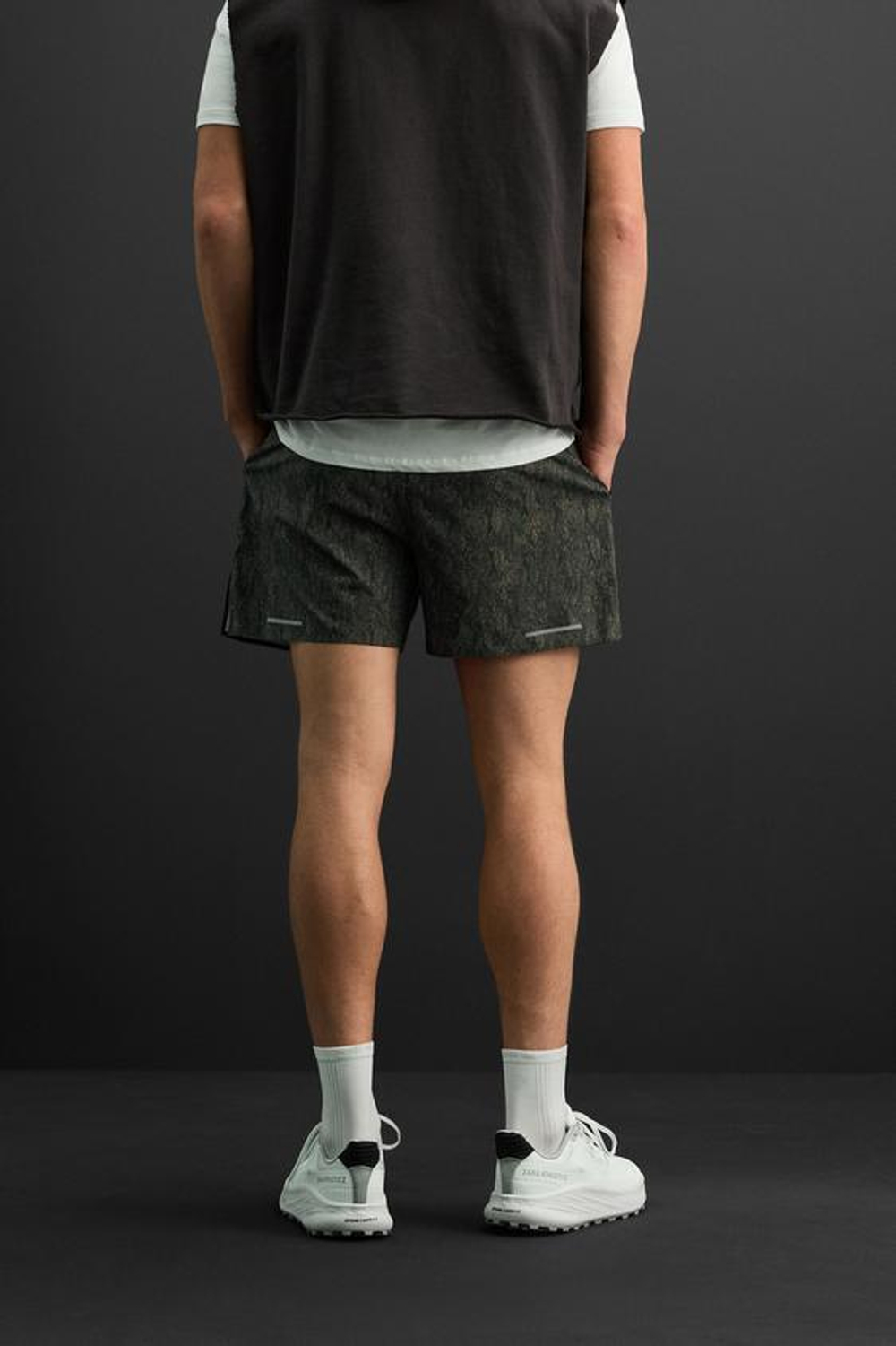 ZARA ШОРТЫ С АНИМАЛИСТИЧНЫМ ПРИНТОМ, ОТТЕНКИ ЗЕЛЕНОГО