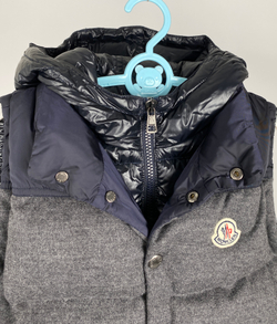 Жилет Moncler