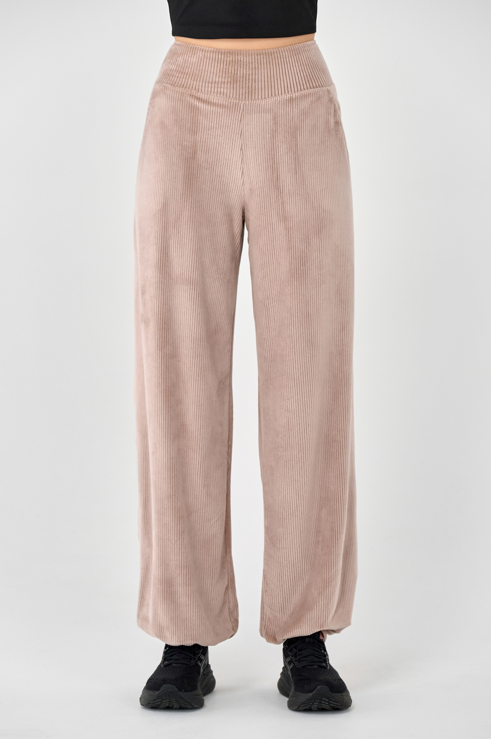 Брюки велюровые широкие с манжетами с карманами