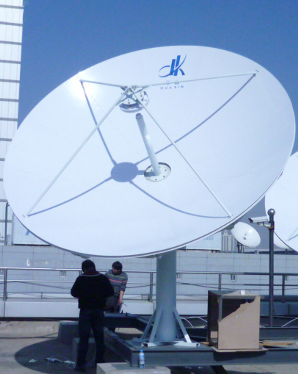 Антенна 3.7 м RxTx VSAT, Al, Az/El, Huaxin