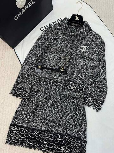 Костюм CHANEL