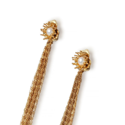 flower tassel clip on