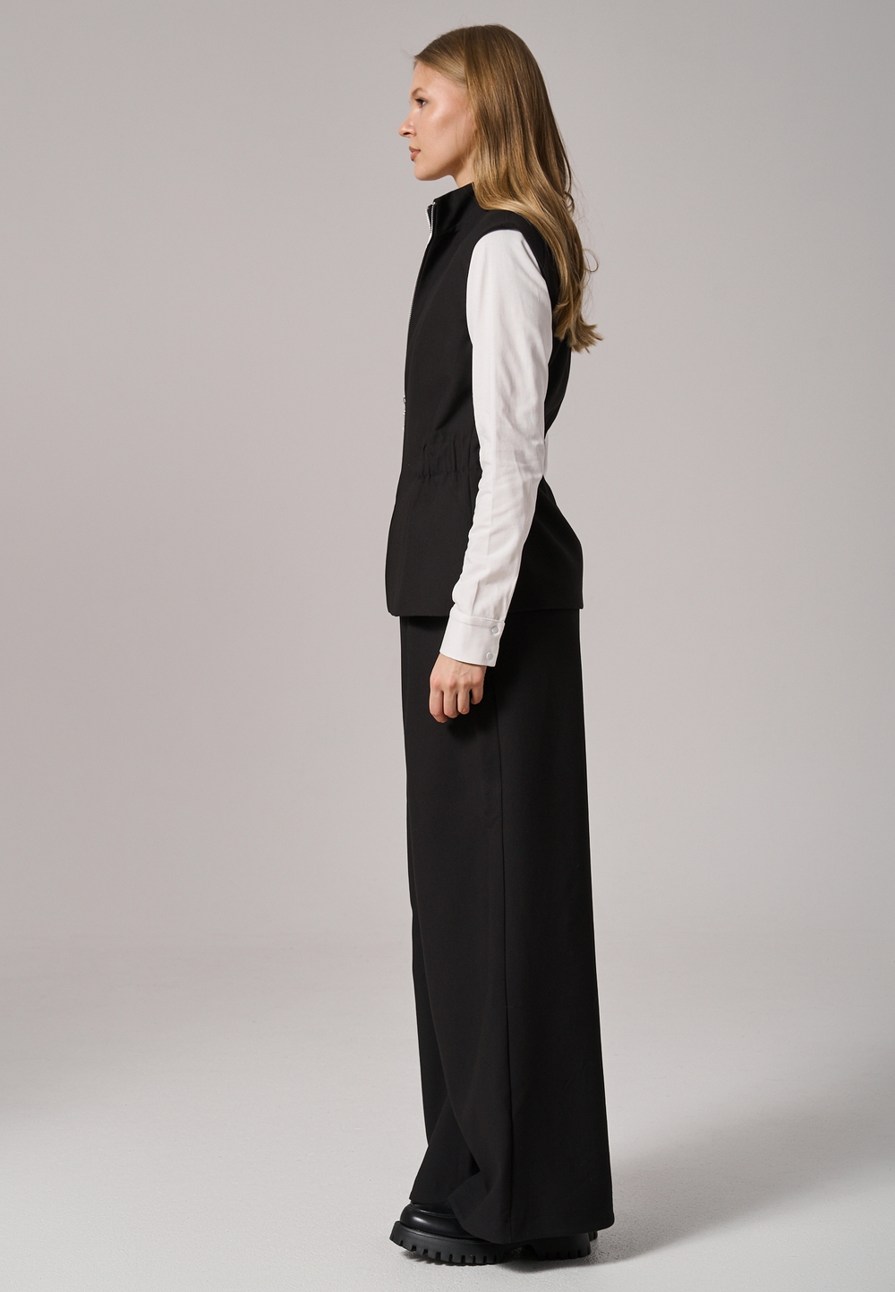 Брюки палаццо черные