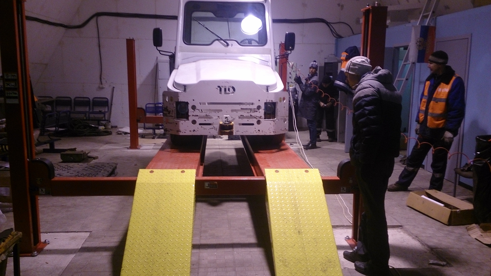 A465A (PEAK 414A) Подъемник четырехстоечный, 6,5 т., под 3D сход-развал для длиннобазных автомобилей