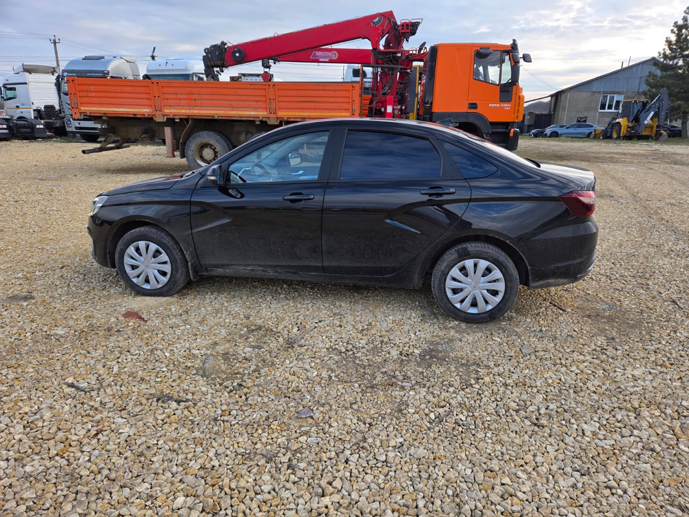 LADA VESTA Седан Comfort 24 1.6 106hp AT