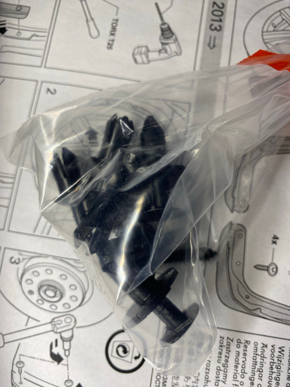 Брызговики передние VW Golf 7 / Golf Sportsvan черный