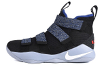 Кроссовки Nike Zoom Soldier 11