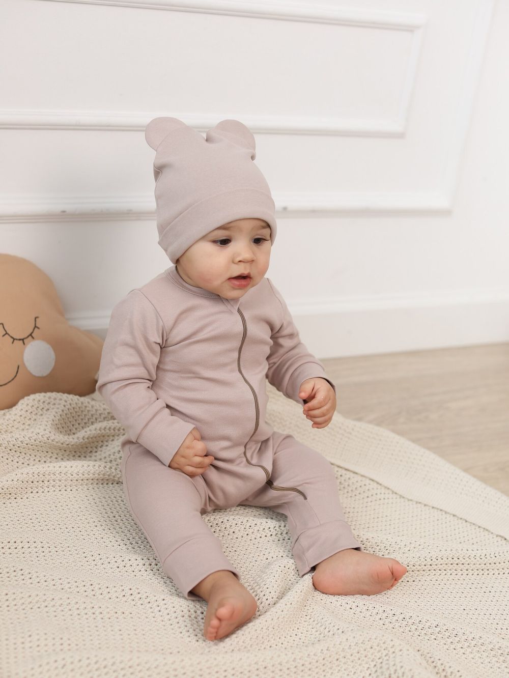 Комбинезон на молнии