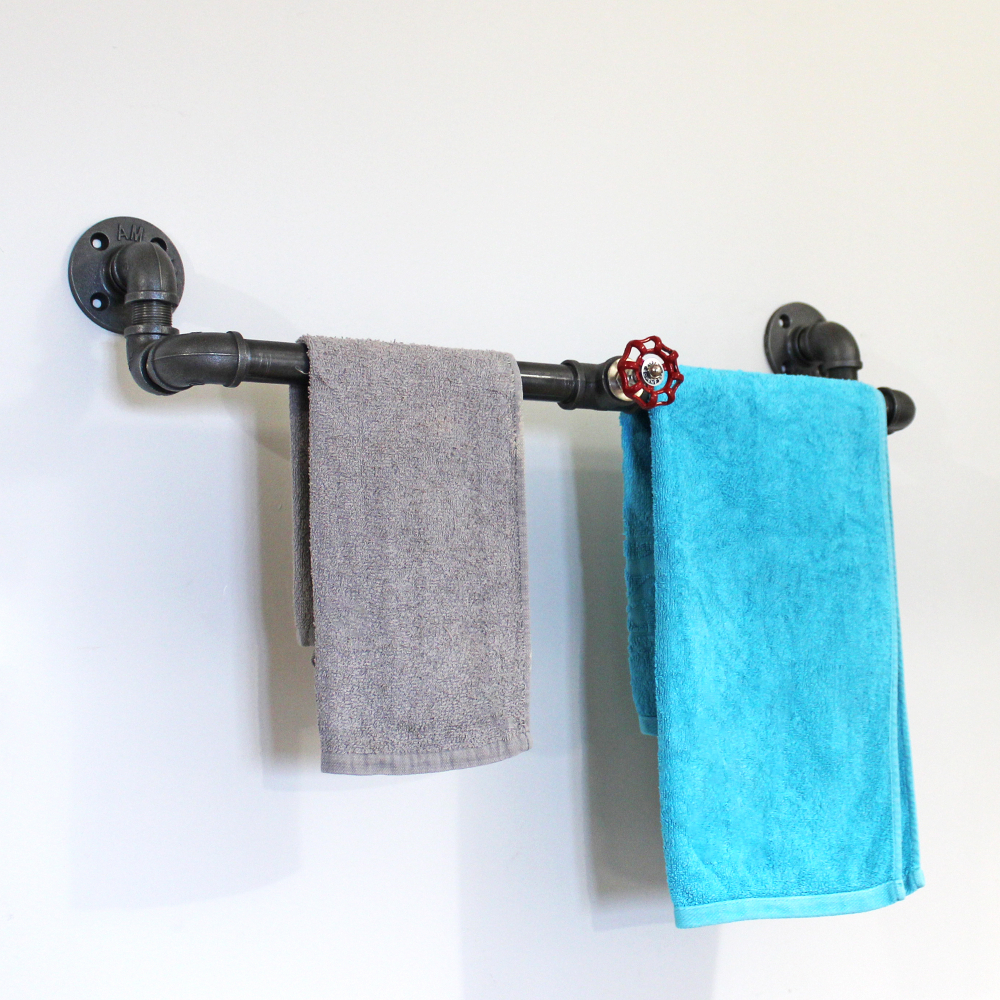 Настенная вешалка для полотенец в стиле лофт
