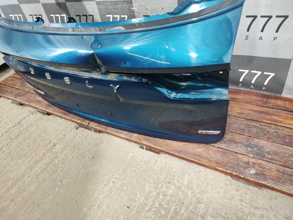 Крышка багажника Geely Monjaro 21-нв Б/У Оригинал 6608115786C15