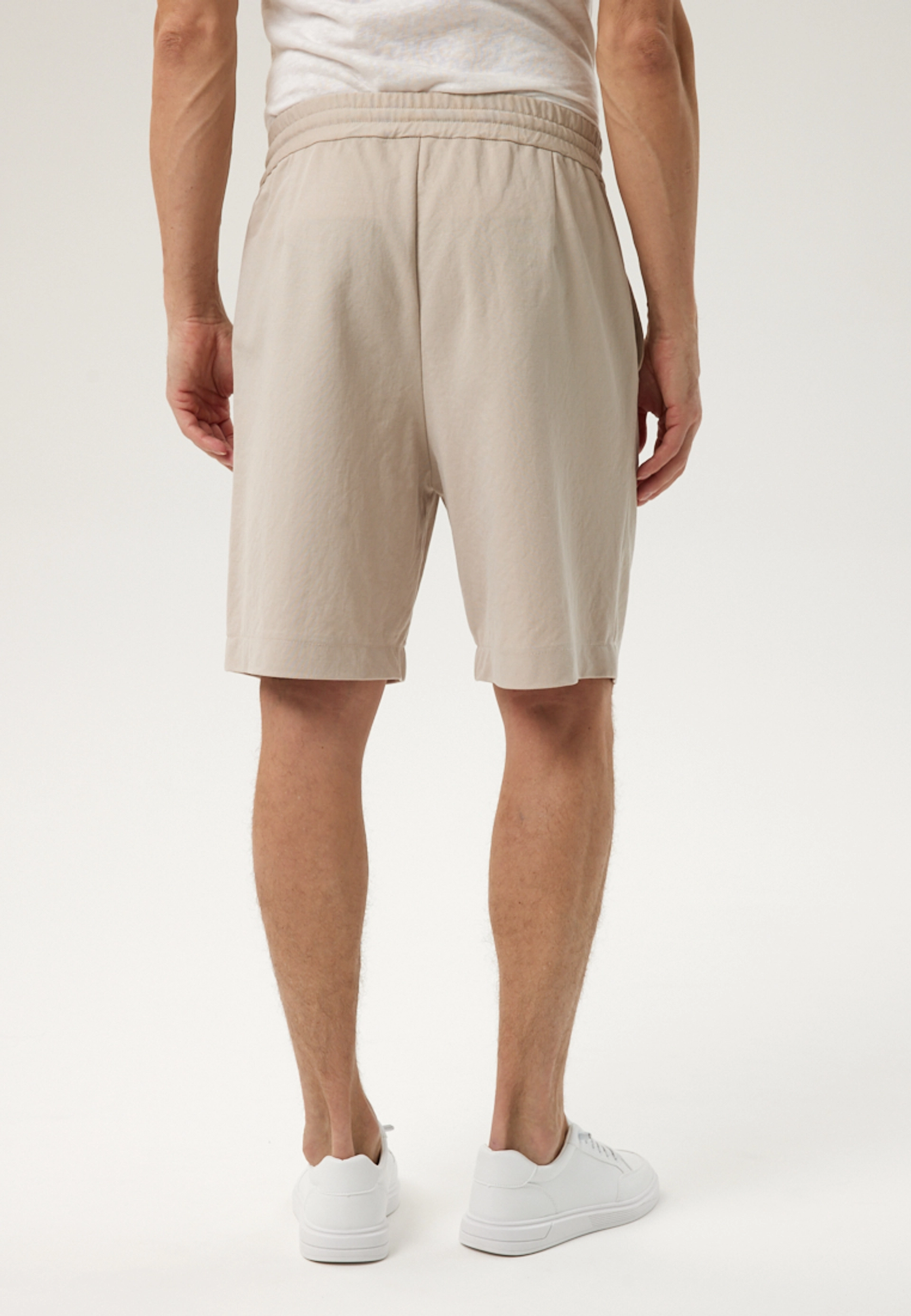 Шорты из вискозы