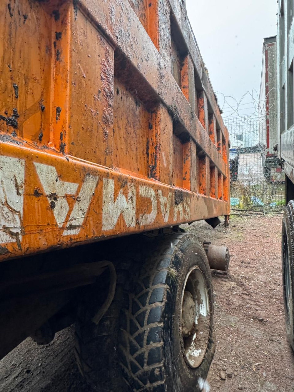 Shacman (Shaanxi) SX* 6x4 Самосвал SX3258DR384 (Дизельный, 9,7 л, 336 л.с., МТ)