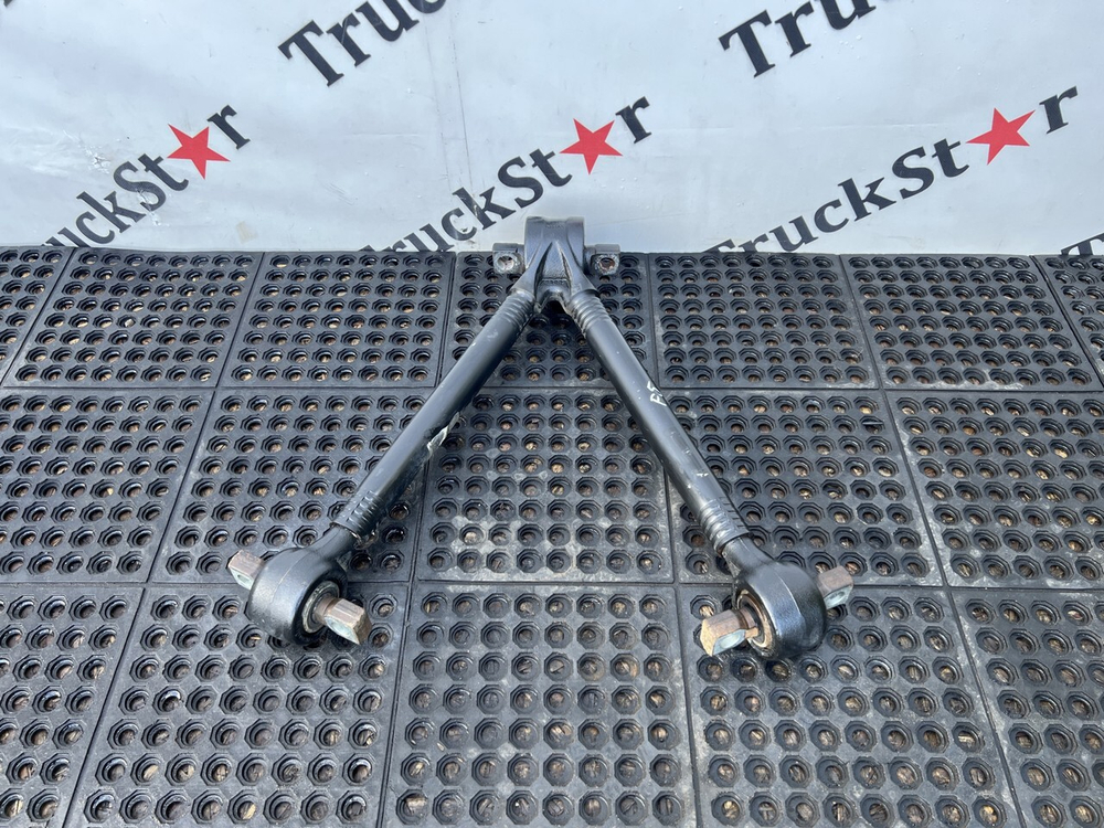 Тяга реактивная V-образная 2023г