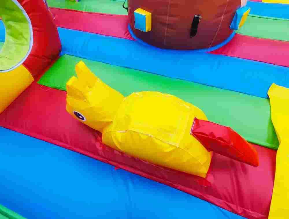 Батут "Мишки и дети", 10*6*5 м