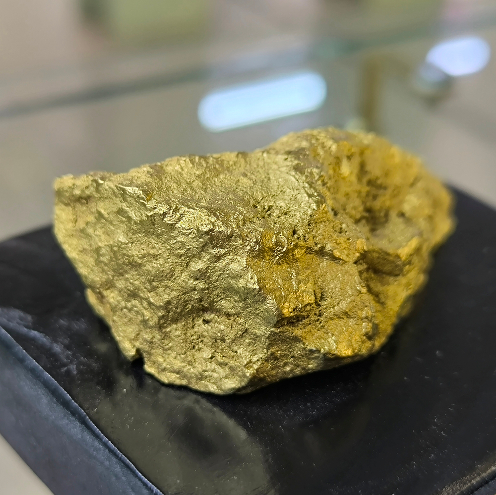 Сувенир "Лучше грамм удачи, чем килограмм золота" ручная работа