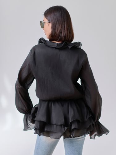 Черное шифоновое платье-блузка с брошами