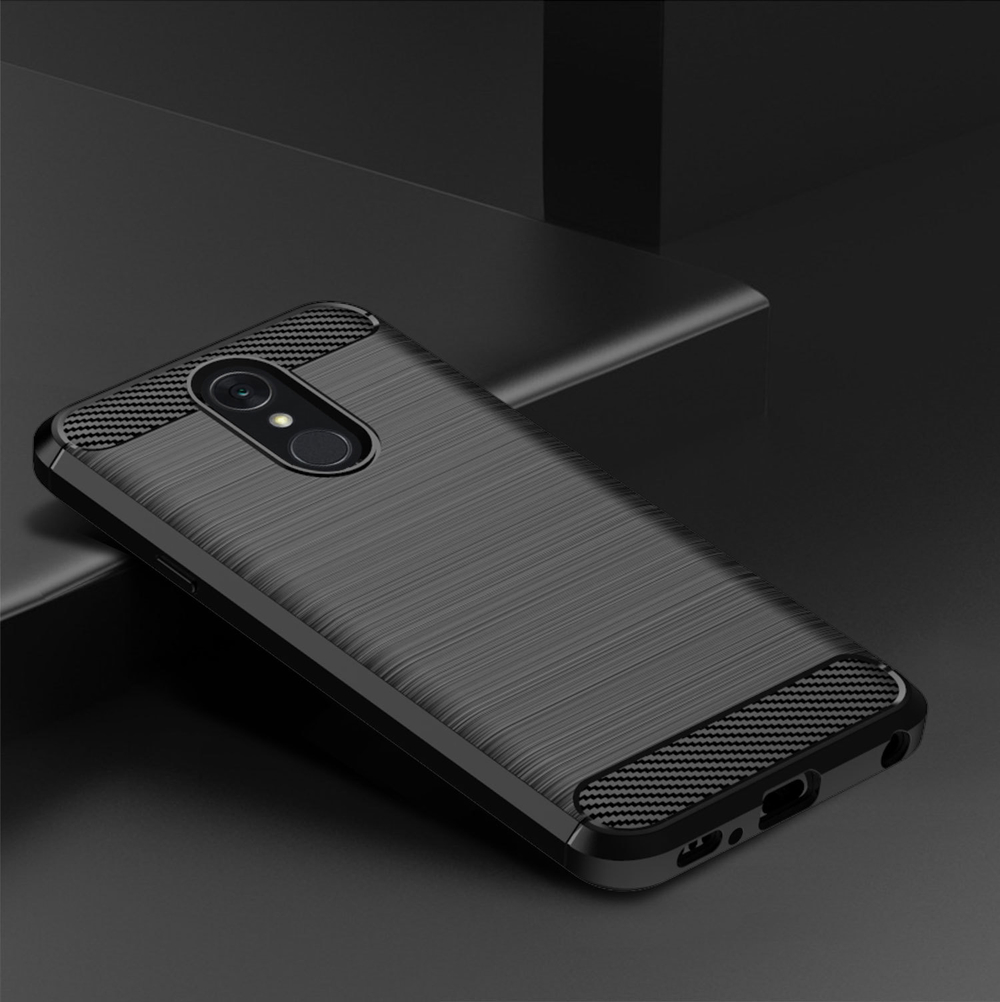 Чехол для LG Q7 (Q7+, Q7 Alpha) цвет Black (черный), серия Carbon от Caseport