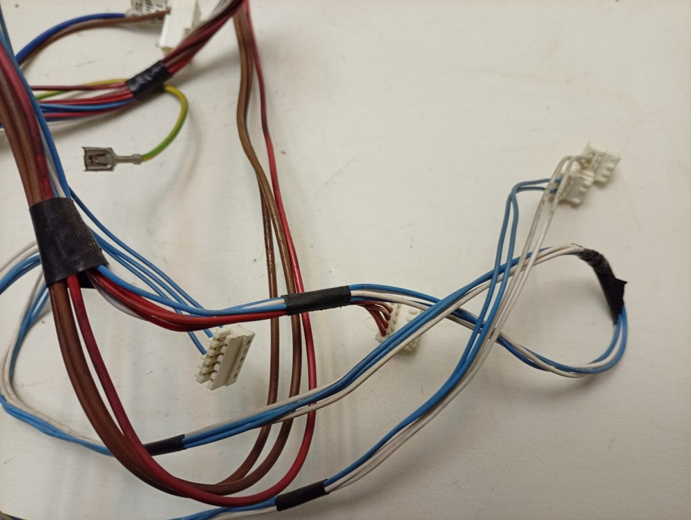 IWSE6125 кт72 Комплект проводов для стиральной машины Indesit 160025075.03 б/у