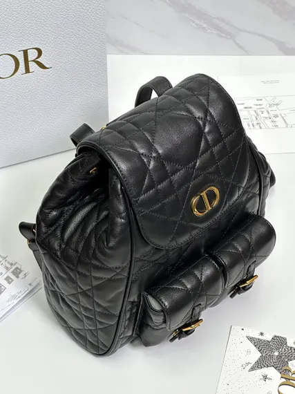 Рюкзак Dior Caro черный, модель среднего формата