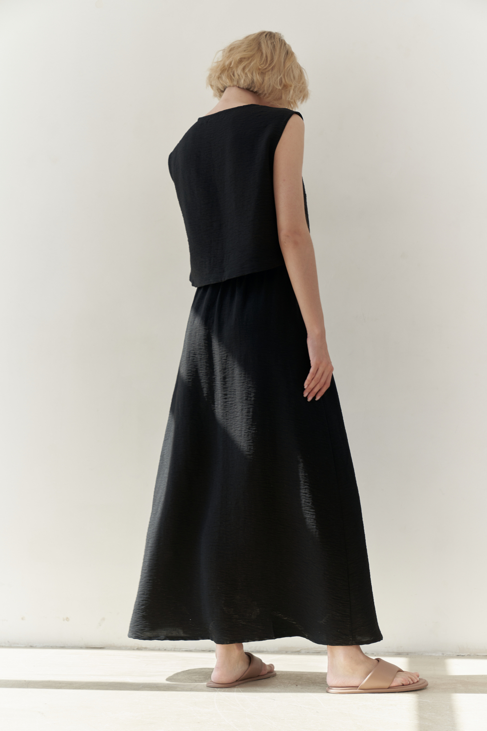 Топ с удлиненной спинкой