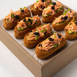 Сет мини-эклеров с крабом