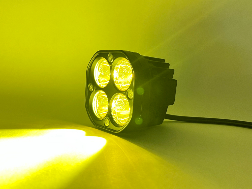 Светодиодная фара, 4 диода, 4D линза, 12-24 вольта, направленный дальний свет, желтый свет (за 1 шт.)