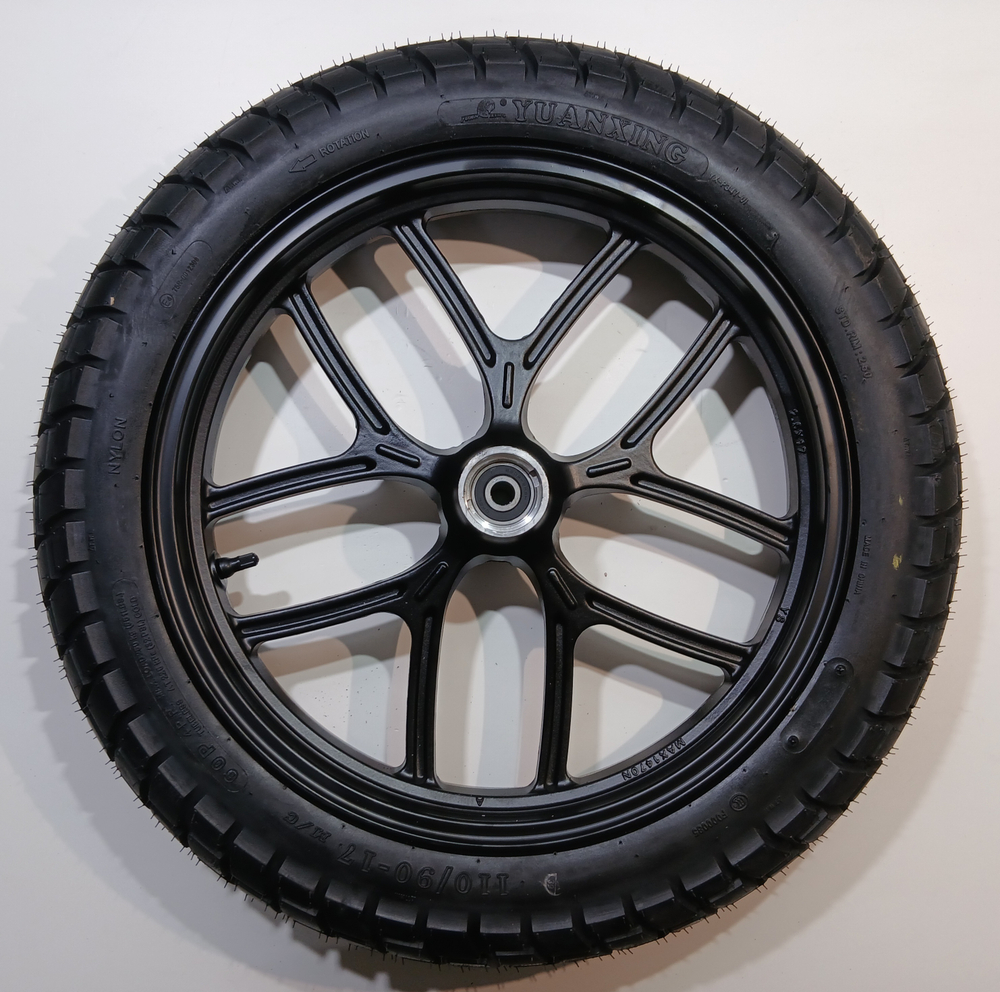 Колесо переднее в сборе 90/90-19 под ось Ф15мм REGULMOTO  ADV 300 OFF ROAD