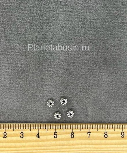 Бусина (Китай) 1351