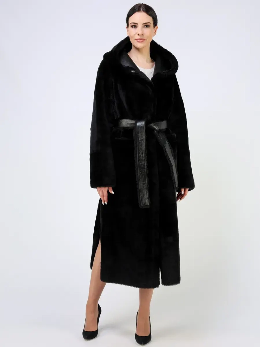 Дубленка зимняя шуба натуральная с капюшоном длинная