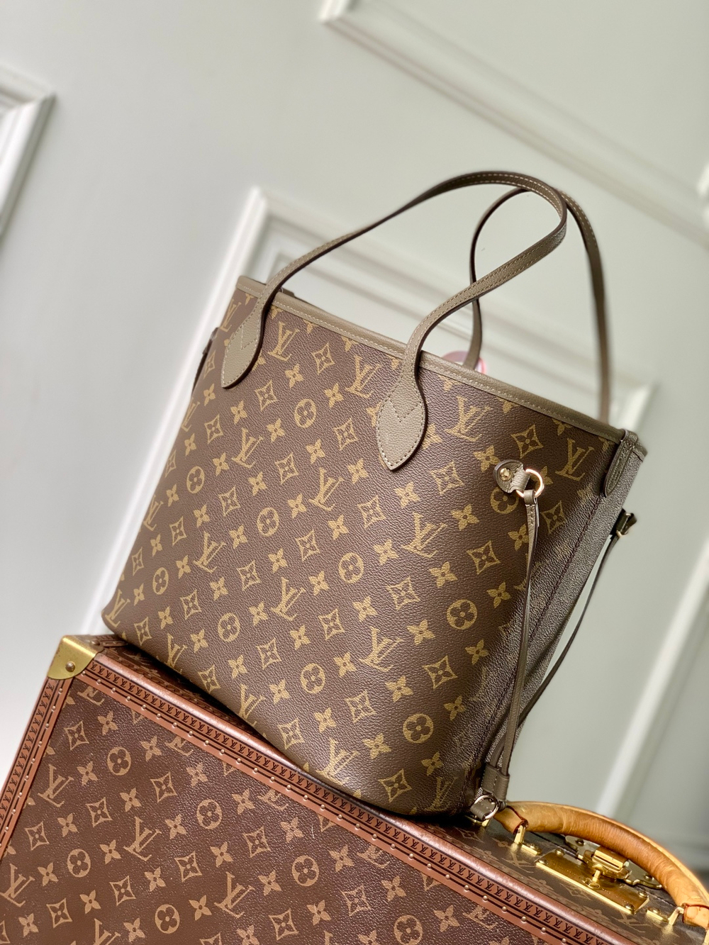 Louis Vuitton Neverfull Inside Out MM