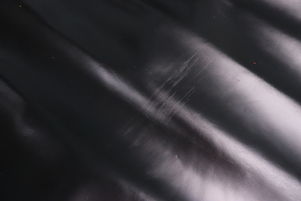 Уценка: 0,9-1,2 Кожа Камелия Черная 154дм²