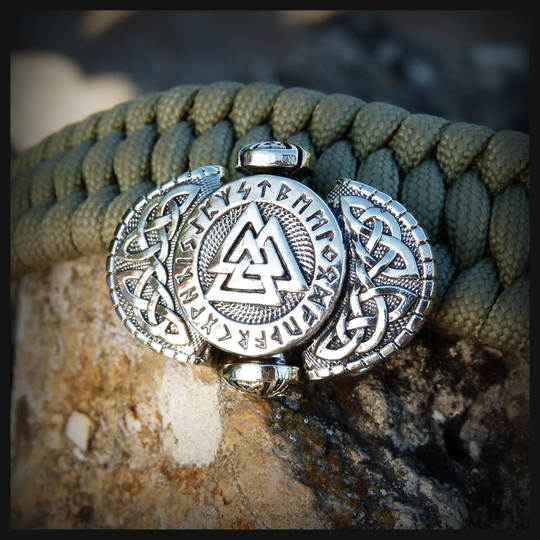 Замок для браслета из паракорда или кожи "Валькнут" мельхиор