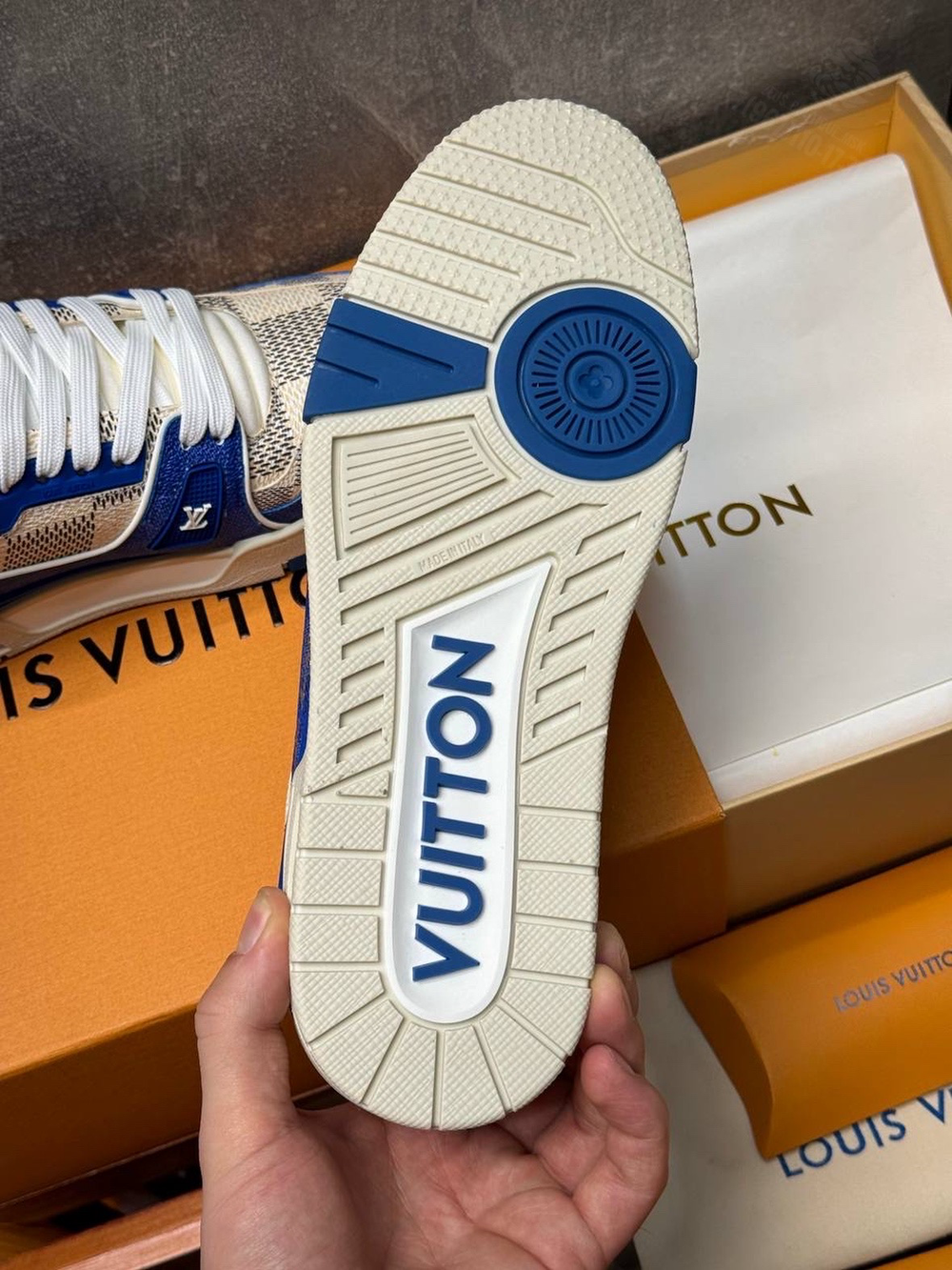 Кроссовки Louis Vuitton Trainer