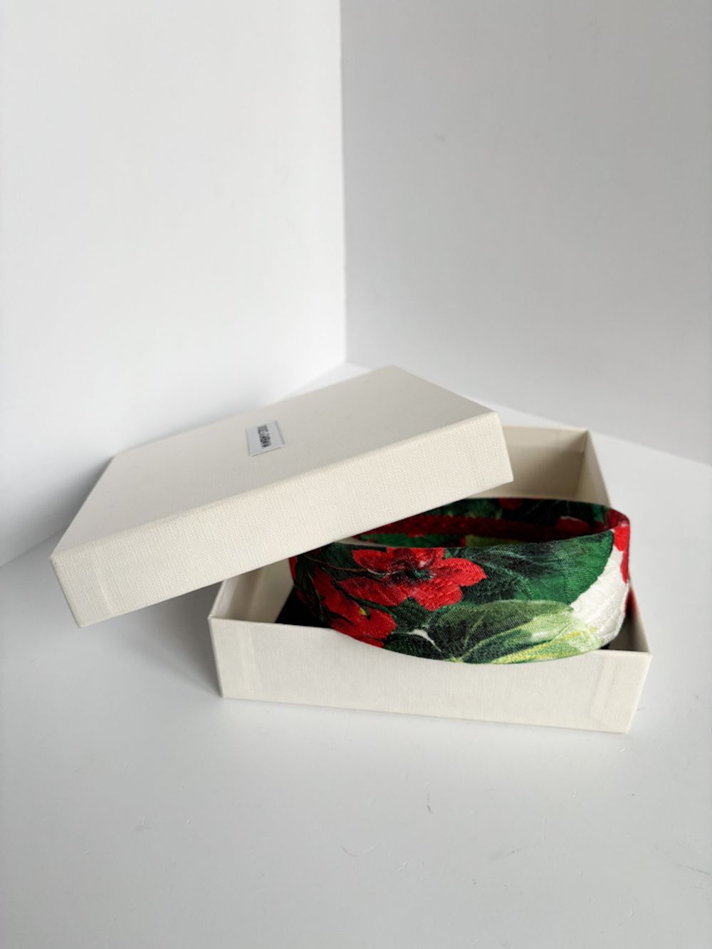 Новый ободок для волос Dolce & Gabbana