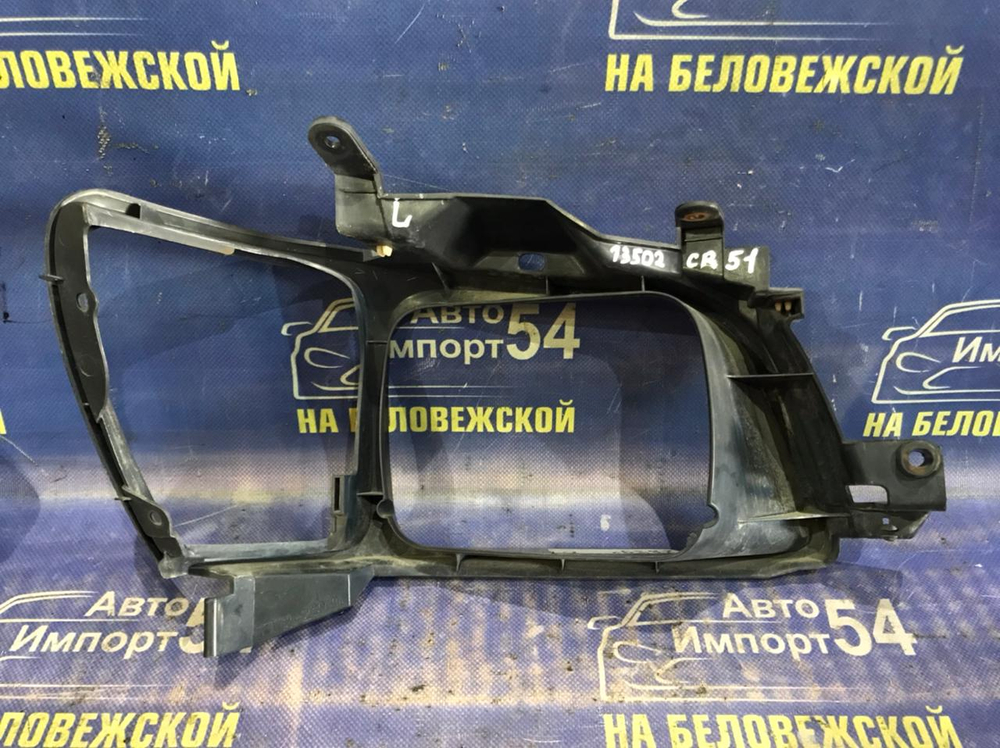 Рамка фары TOYOTA TOWNACE NOAH 1996-1998