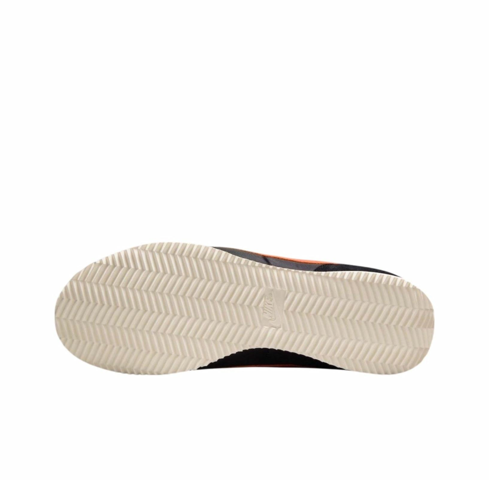 Мужские кроссовки Nike Cortez TXT 'Black Sail Safety Orange' HF0263-003