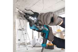 Перфоратор Makita HR2670