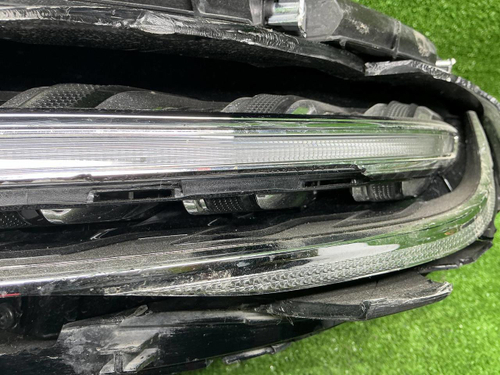 Битая Фара левая Hongqi H5 2 (2022-н.в.) LED