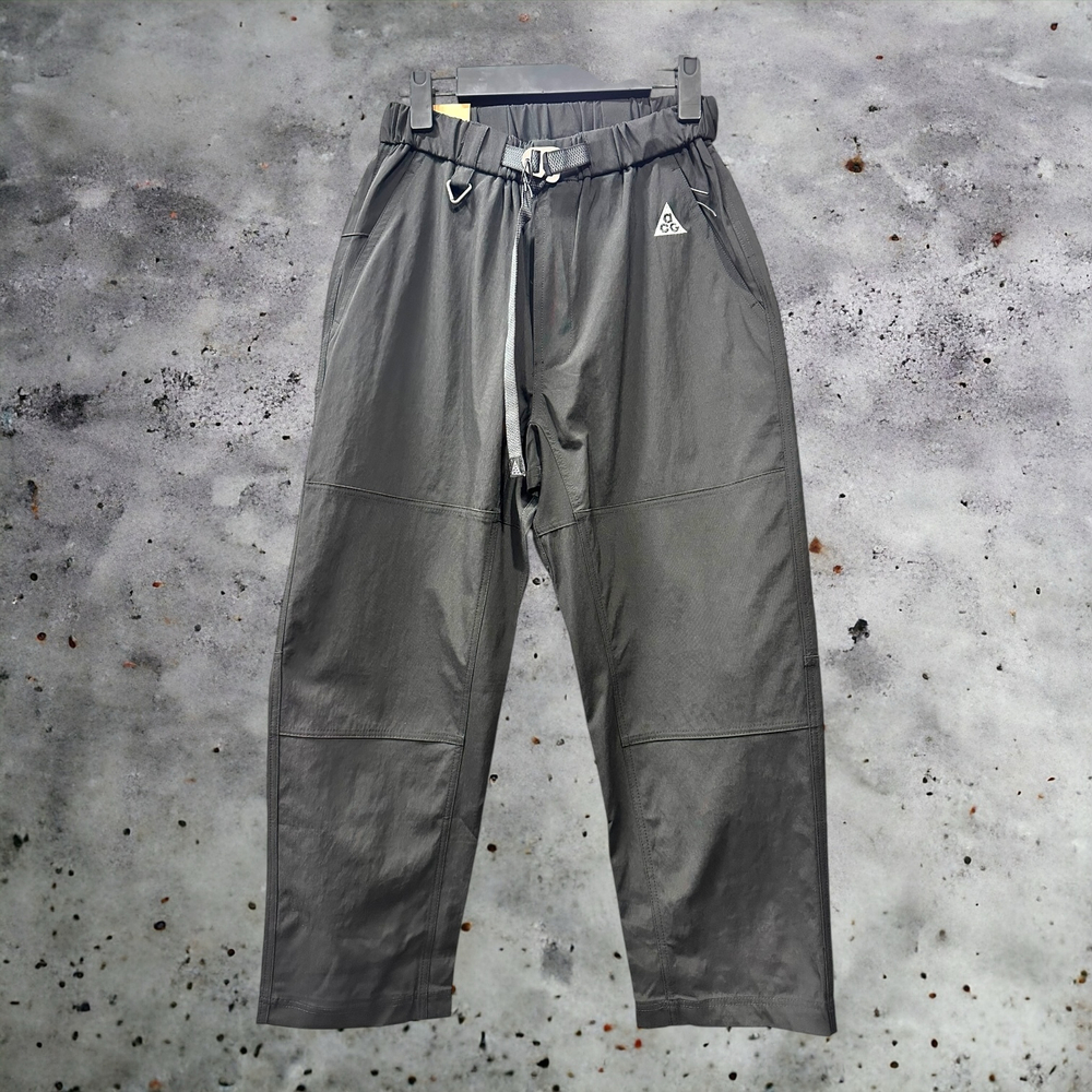 Штаны Nike ACG #18 • Черный